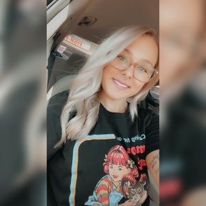 Meet your Posher, Kari